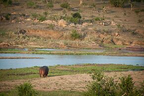 Mvuradona Safari Lodge
