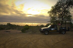 Mvuradona Safari Lodge