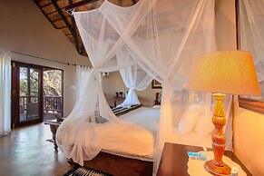 Mvuradona Safari Lodge