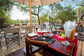 Mvuradona Safari Lodge