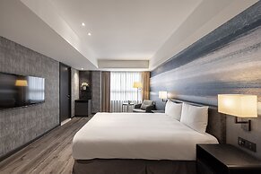 Lakeshore Hotel Metropolis I