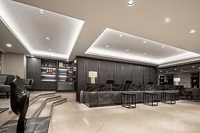 Lakeshore Hotel Metropolis I