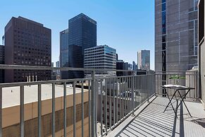 Oaks Melbourne on Collins Suites