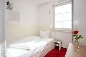 Relax Hotel & SPA Stuttgart