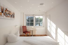 Relax Hotel & SPA Stuttgart