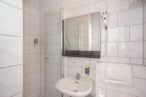 Relax Hotel & SPA Stuttgart