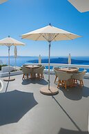 Chic Hotel Santorini