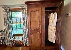 Goodstone Inn & Restaurant