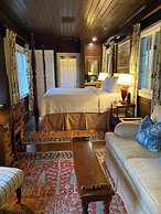 Goodstone Inn & Restaurant