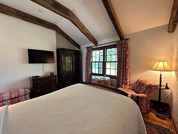 Goodstone Inn & Restaurant