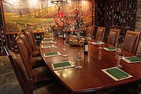 Goodstone Inn & Restaurant