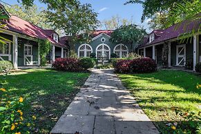 Goodstone Inn & Restaurant