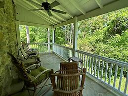 Goodstone Inn & Restaurant