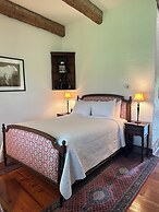 Goodstone Inn & Restaurant