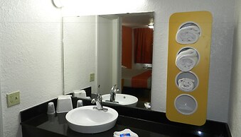 Motel 6 Oklahoma City, OK - Airport East