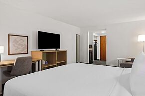 Spark by Hilton Port Wentworth Savannah