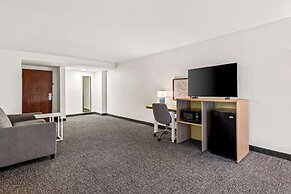 Spark by Hilton Port Wentworth Savannah