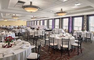 DoubleTree by Hilton Pittsburgh Airport