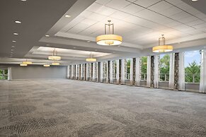 DoubleTree by Hilton Pittsburgh Airport