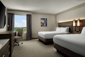 DoubleTree by Hilton Pittsburgh Airport