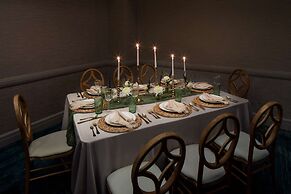 Hilton St. Petersburg Carillon Park