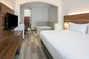 Holiday Inn Express Hotel & Suites Dallas-Grand Prairie I-20 by IHG