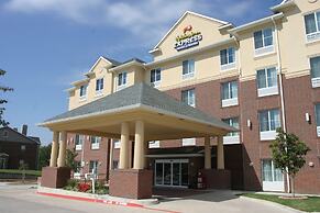 Holiday Inn Express Hotel & Suites Dallas-Grand Prairie I-20 by IHG
