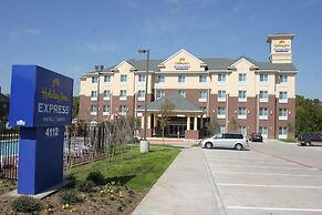 Holiday Inn Express Hotel & Suites Dallas-Grand Prairie I-20 by IHG