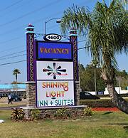 Shining Light Inn & Suites