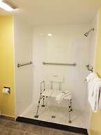 Shining Light Inn & Suites