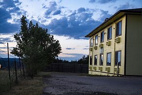 Tower 64 Motel & RV Park