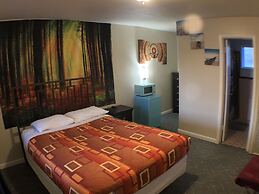 Tower 64 Motel & RV Park