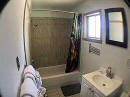 Tower 64 Motel & RV Park