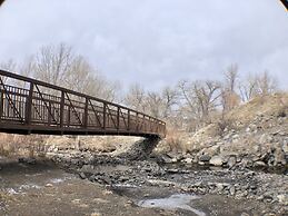 Tower 64 Motel & RV Park