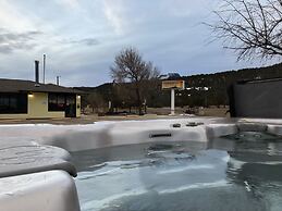 Tower 64 Motel & RV Park