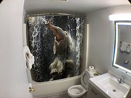 Tower 64 Motel & RV Park