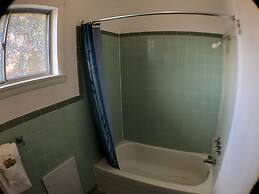 Tower 64 Motel & RV Park