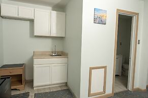 Tower 64 Motel & RV Park