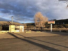 Tower 64 Motel & RV Park