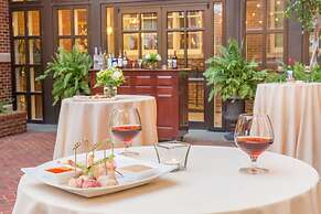 The George Washington Hotel, A Wyndham Grand Hotel