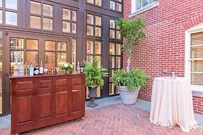 The George Washington Hotel, A Wyndham Grand Hotel