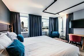 Amsterdam Beach Hotel