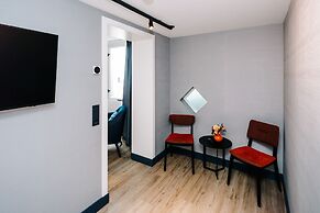 Amsterdam Beach Hotel
