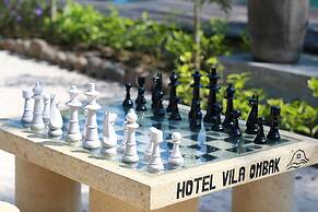 Vila Ombak Hotel
