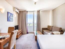 Park Regis Concierge Apartments