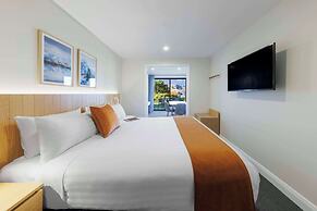 Oaks Queenstown Shores Resort