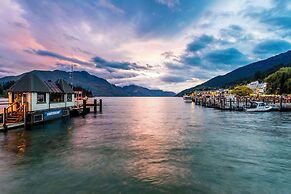 Oaks Queenstown Shores Resort