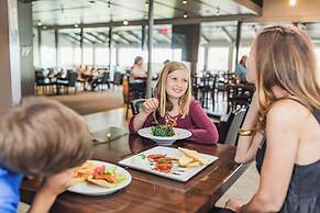 SeaCrest OceanFront Hotel