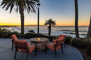 SeaCrest OceanFront Hotel