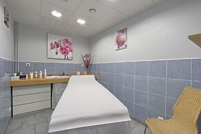 Best Western Hotel Ile de France Hotel & Spa